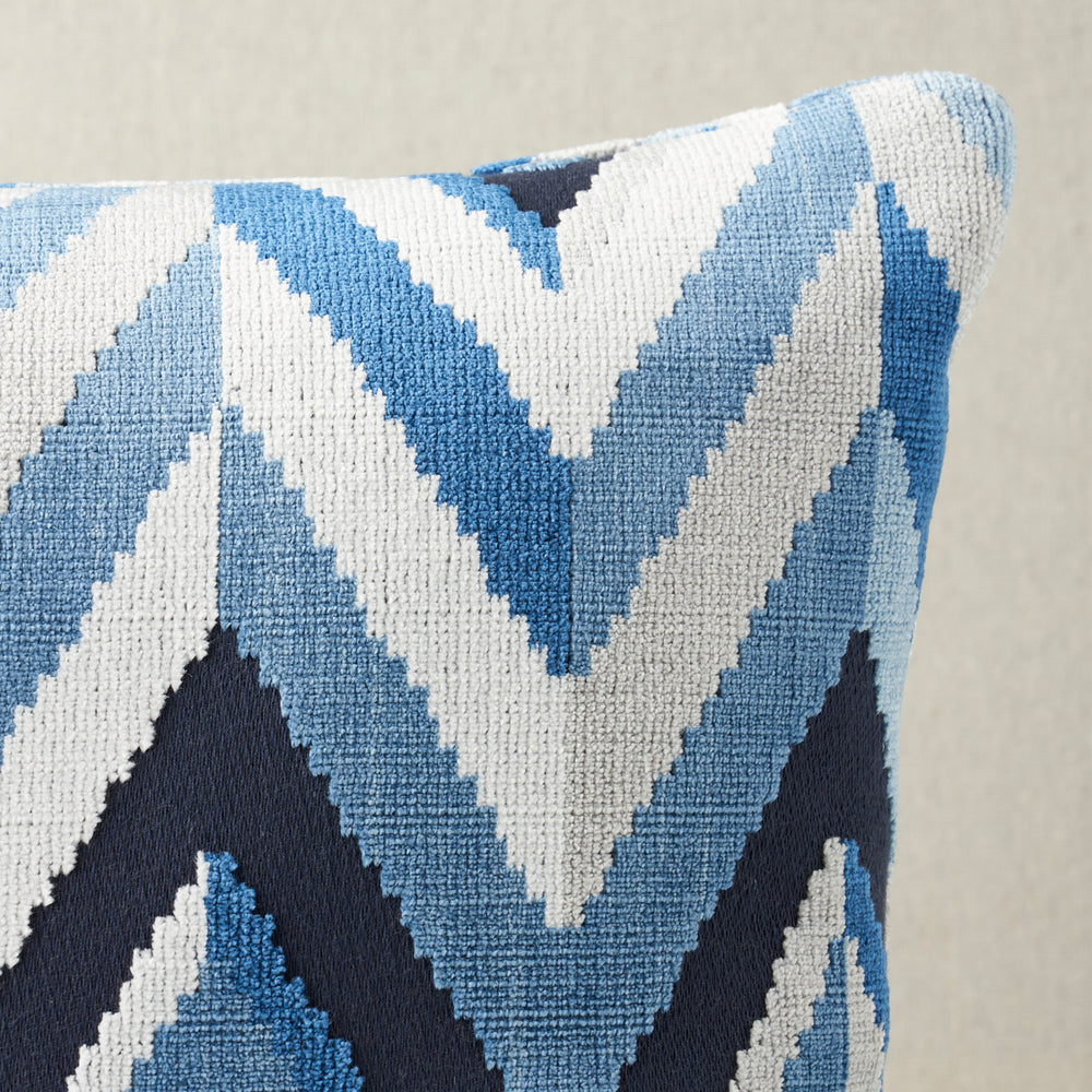 Cuscino in velluto Taylor | Lapis