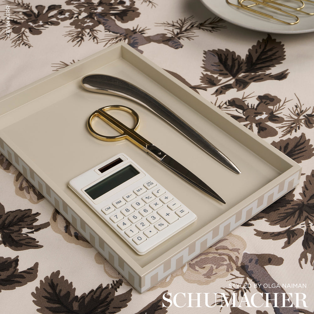 PYNE HOLLYHOCK | Charcoal