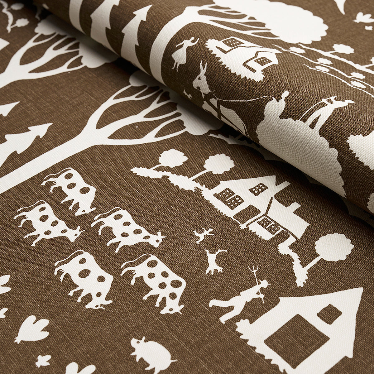 SCENA DELLA FATTORIA | MARRONE