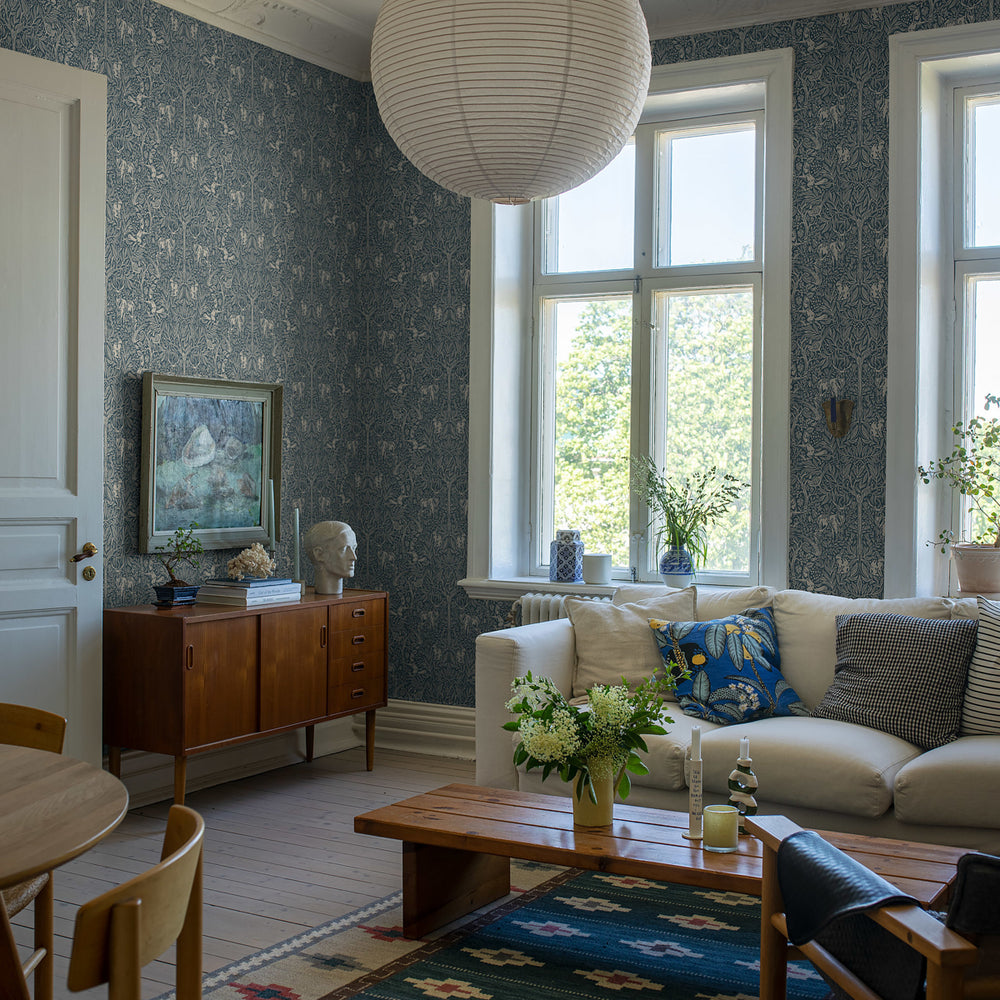 UNDER THE ELDER TREE | Midnight