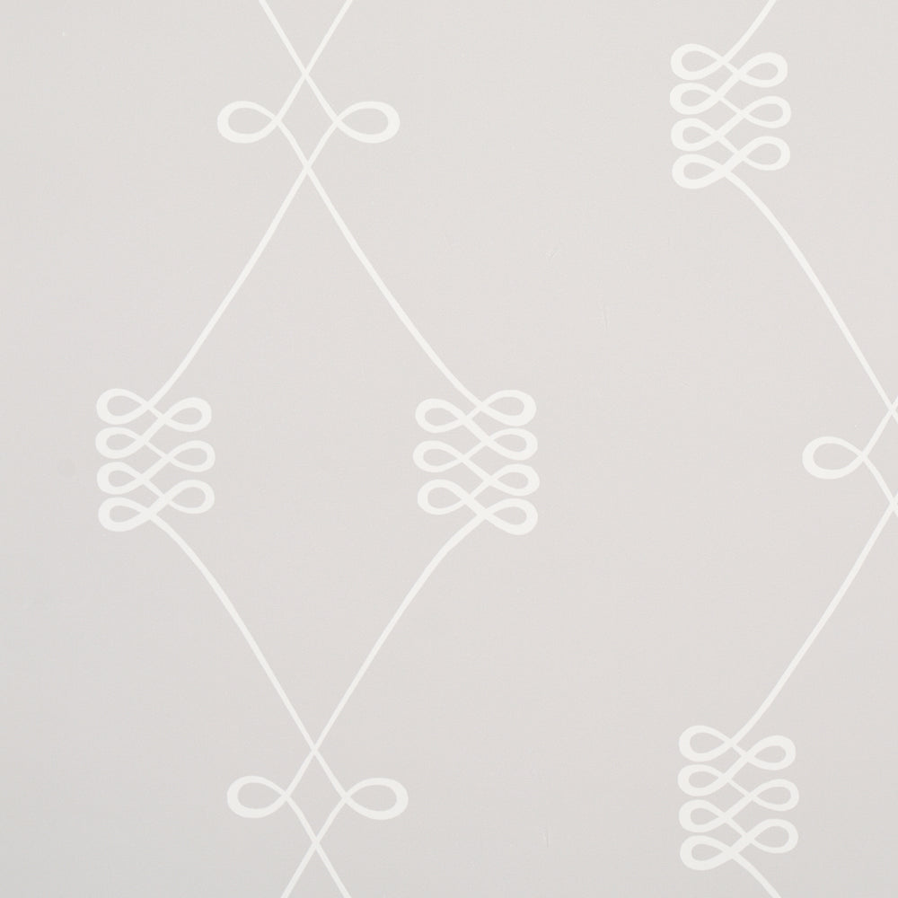 NICOLETTA | BIANCO SU GRIGIO