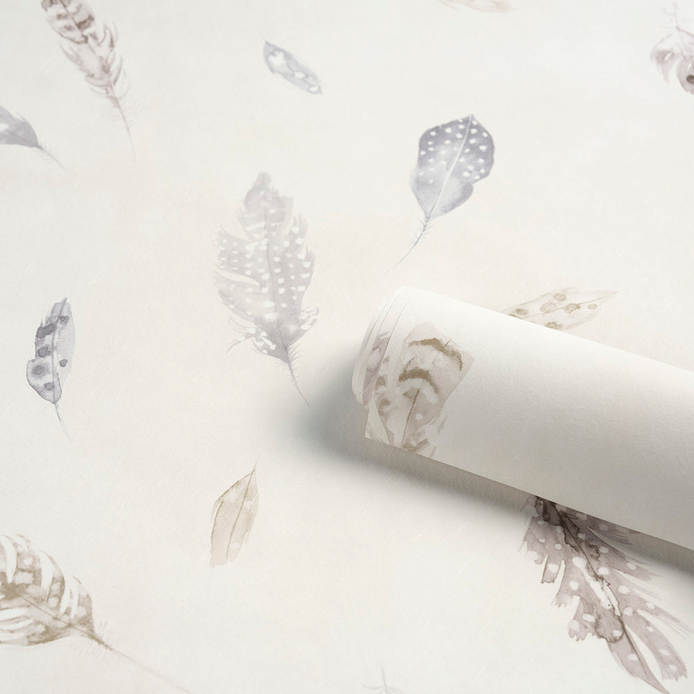 WOODLAND FEATHERS | Pebble