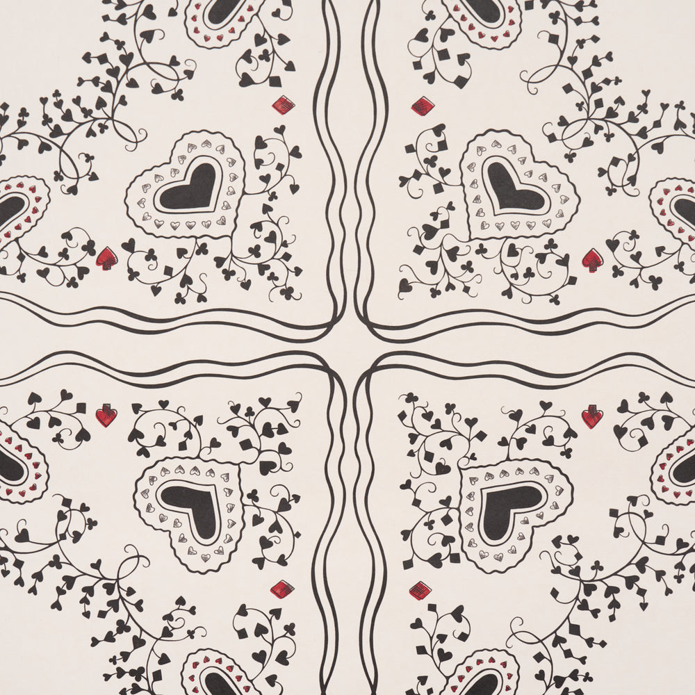 GARDEN OF HEARTS | Black & Ivory