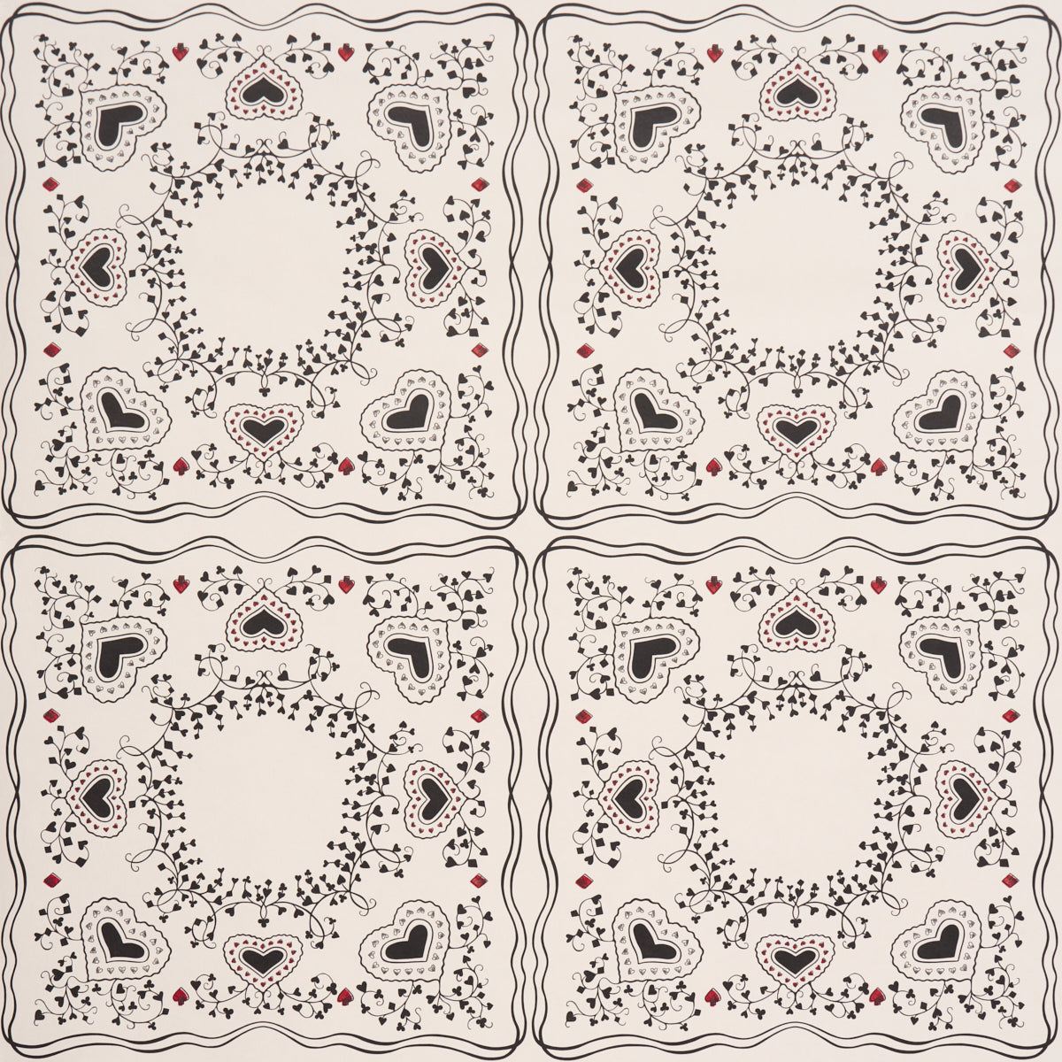GARDEN OF HEARTS | Black & Ivory