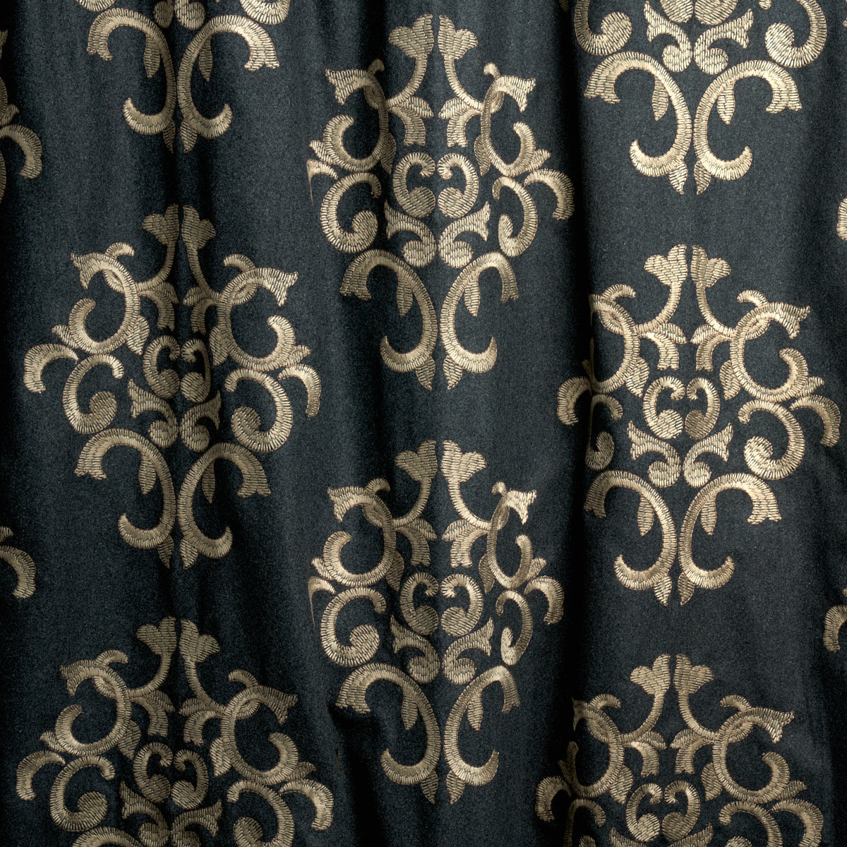 Byron Embroidered Wool | CHARCOAL