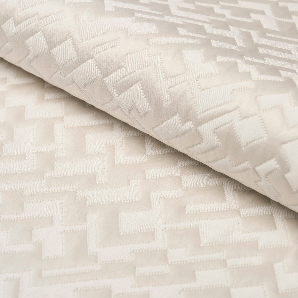SALONE MATELASSÉ SATIN | PERLA