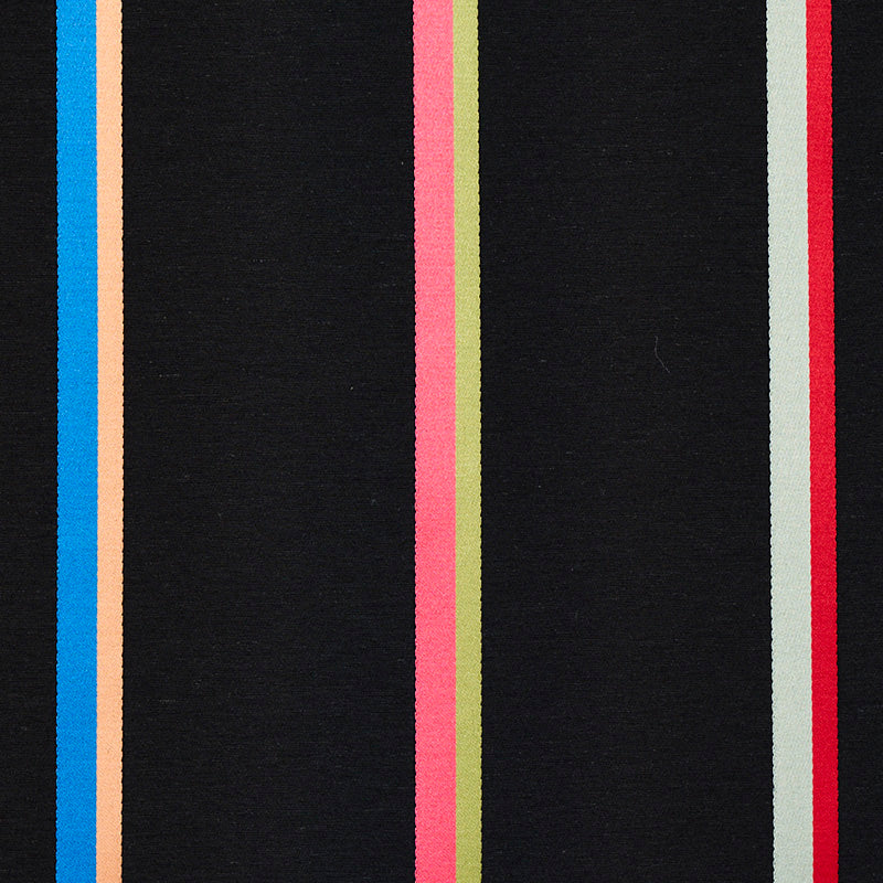 STRISCIA LARIVEY | CARBONE