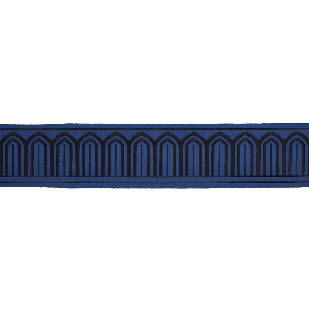 NASTRO RICAMATO ARCHI LARGO | NERO SU BLU MARINO