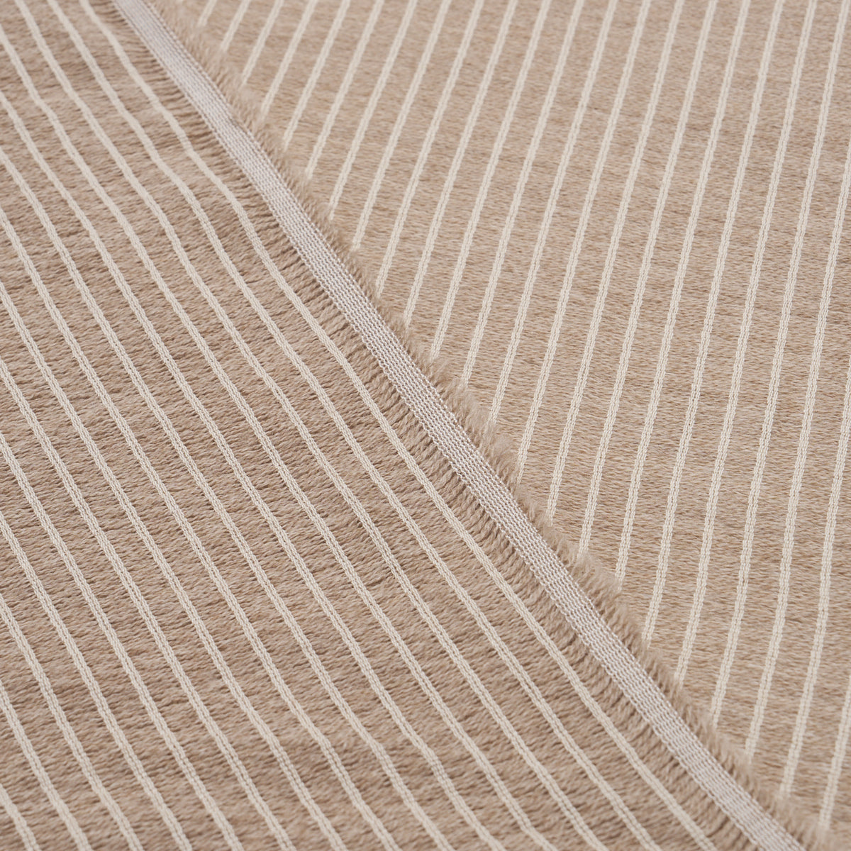 WREN ALPACA SHEER | Natural