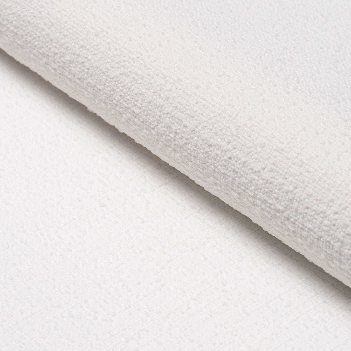 Sadie Indoor/outdoor | White On White