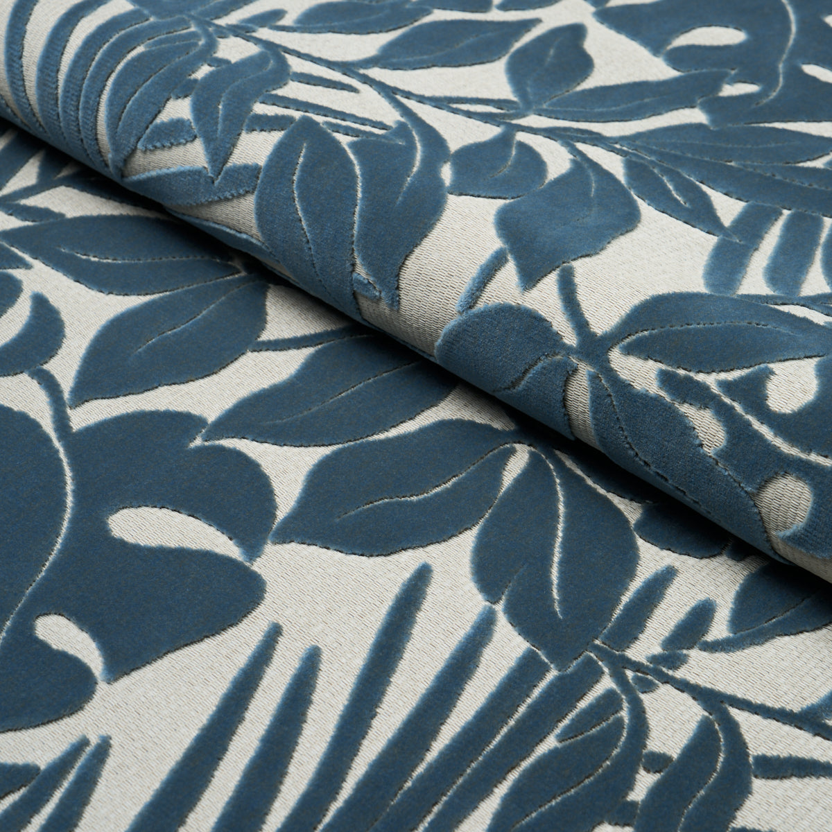 MIRAMAR INDOOR/OUTDOOR VELVET | Cadet