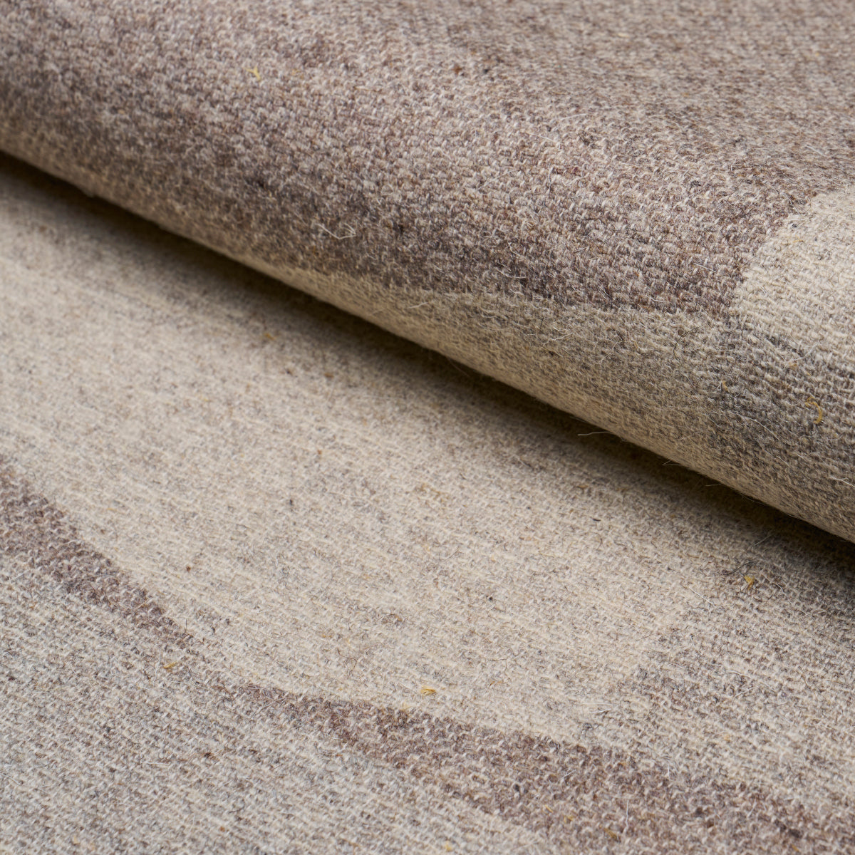 BREUER | Dove Grey