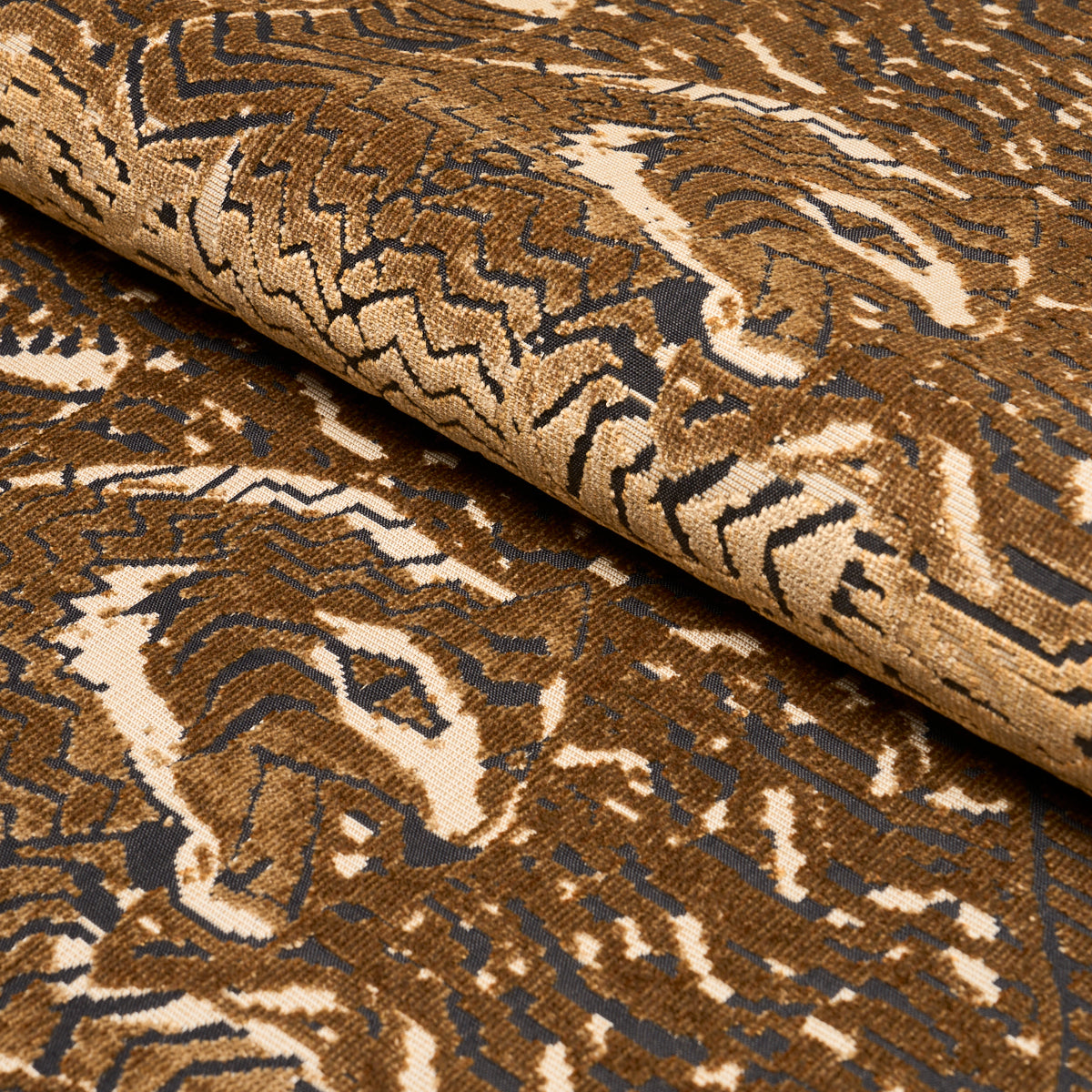 TIGRESS VELVET | Gold