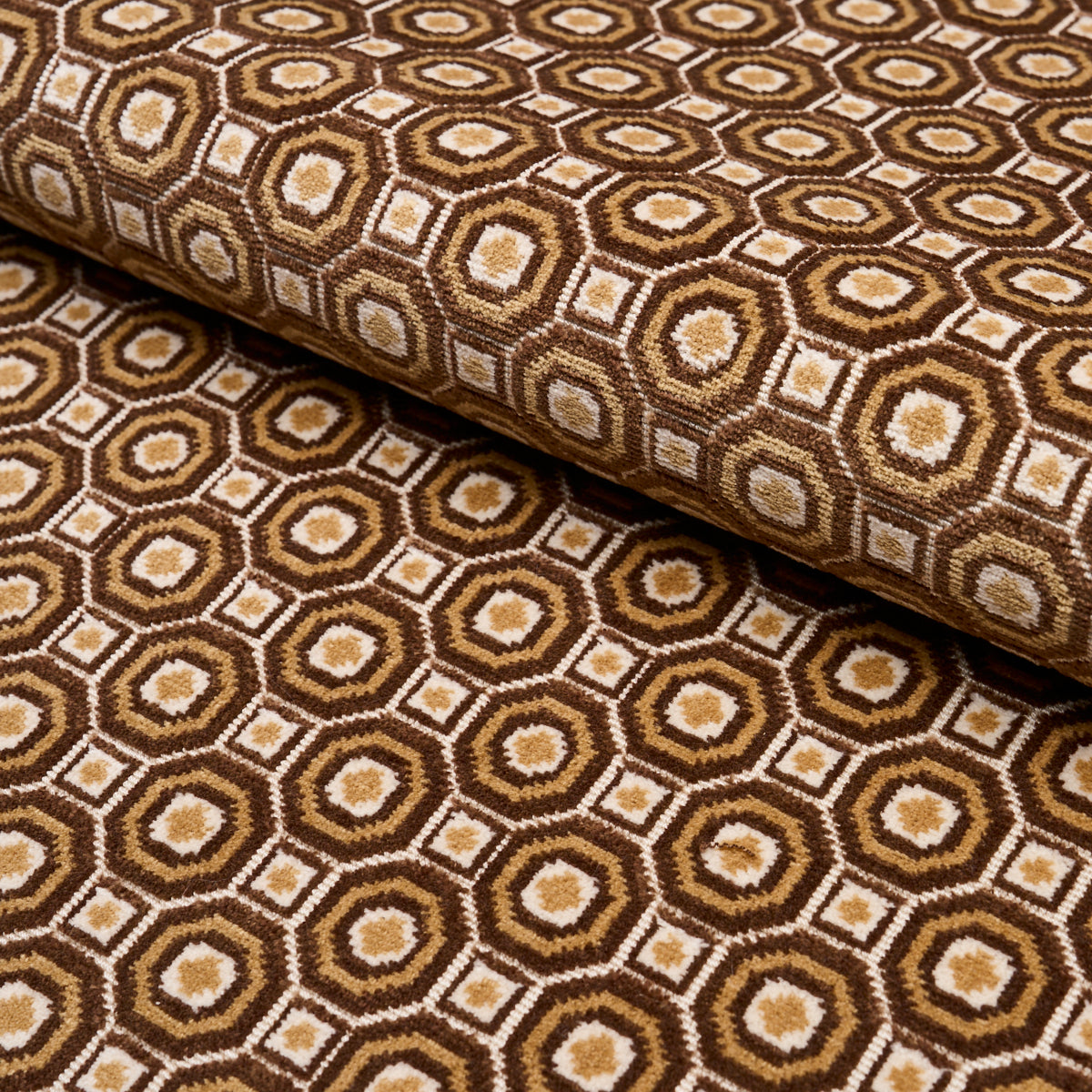 TRIANON CUT VELVET | Bisque