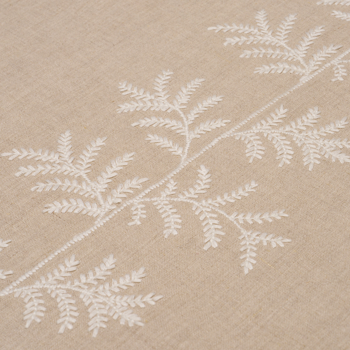 ELOISE EMBROIDERY | Natural