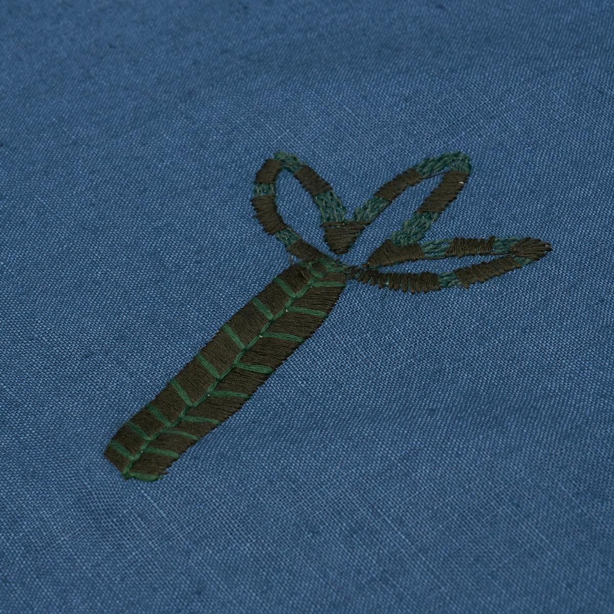 TROPICAL TREES | Blue