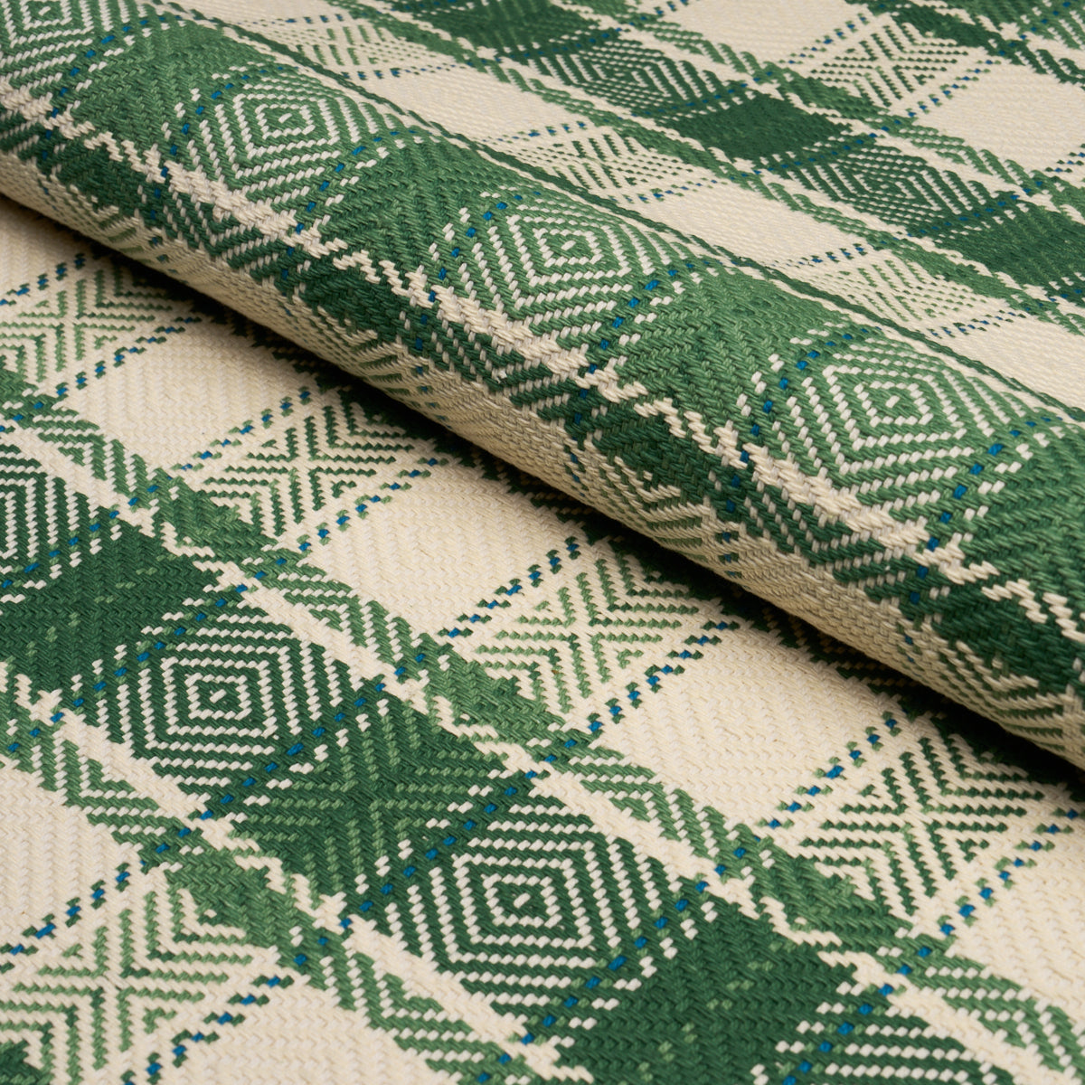HEIDI PLAID | Leaf