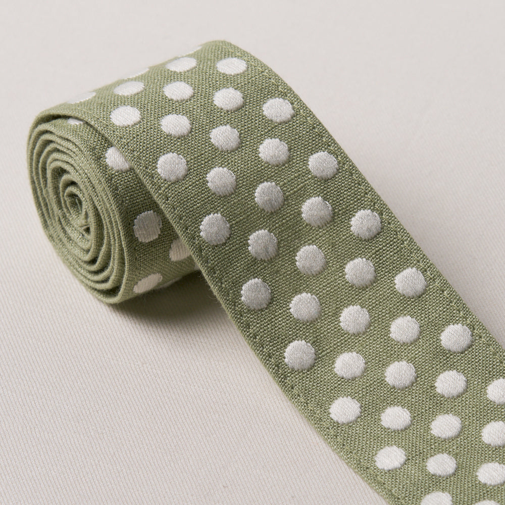 DOTTED EMBROIDERED TAPE | Sage