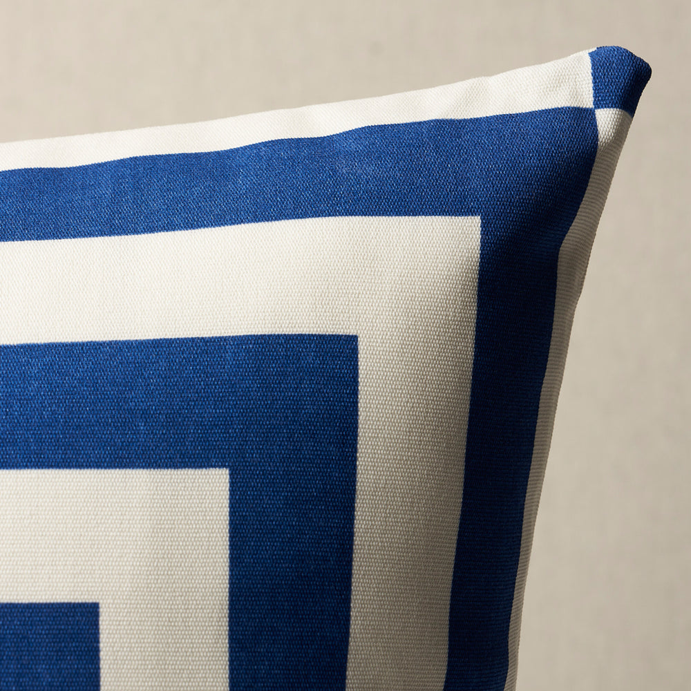Roxbury I/O Pillow - Navy