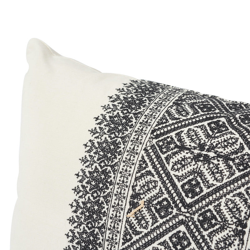 Toledo Embroidery Pillow | Noir
