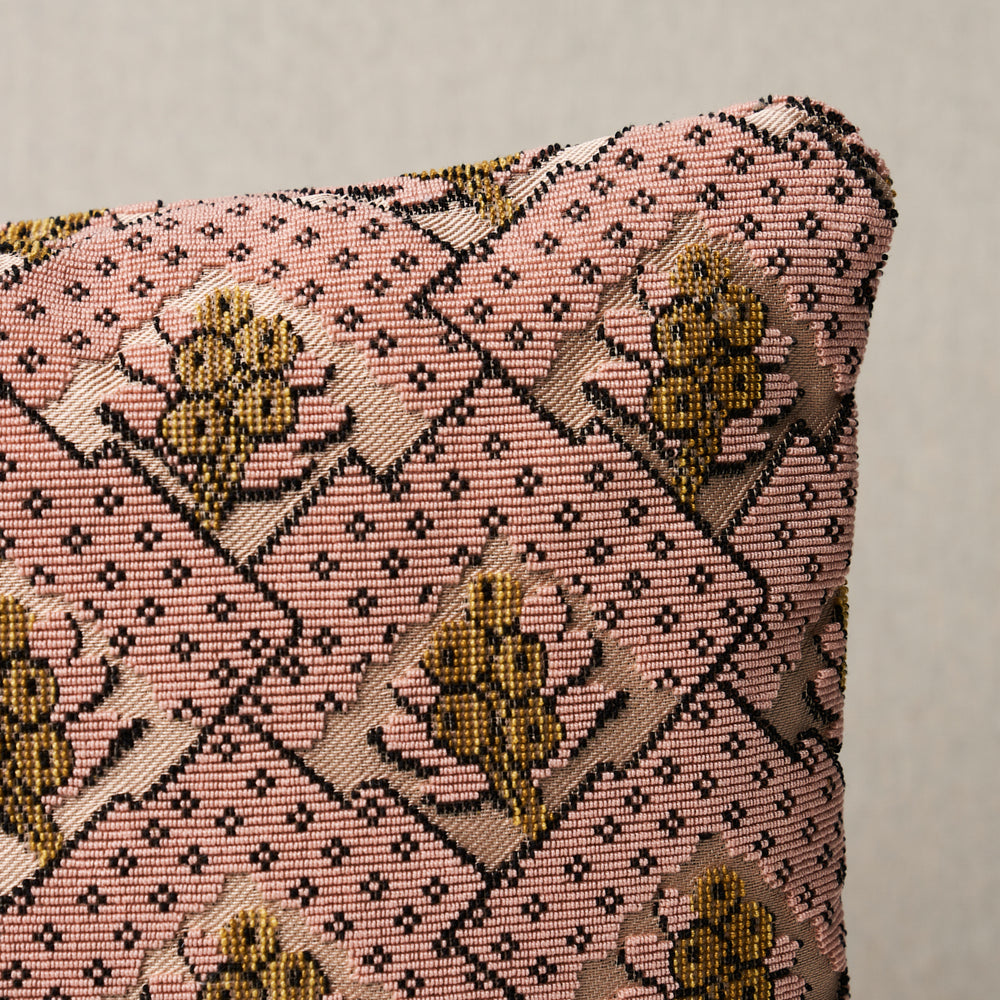 Cuscino Épinglé in seta Blair | Wythe Rosa
