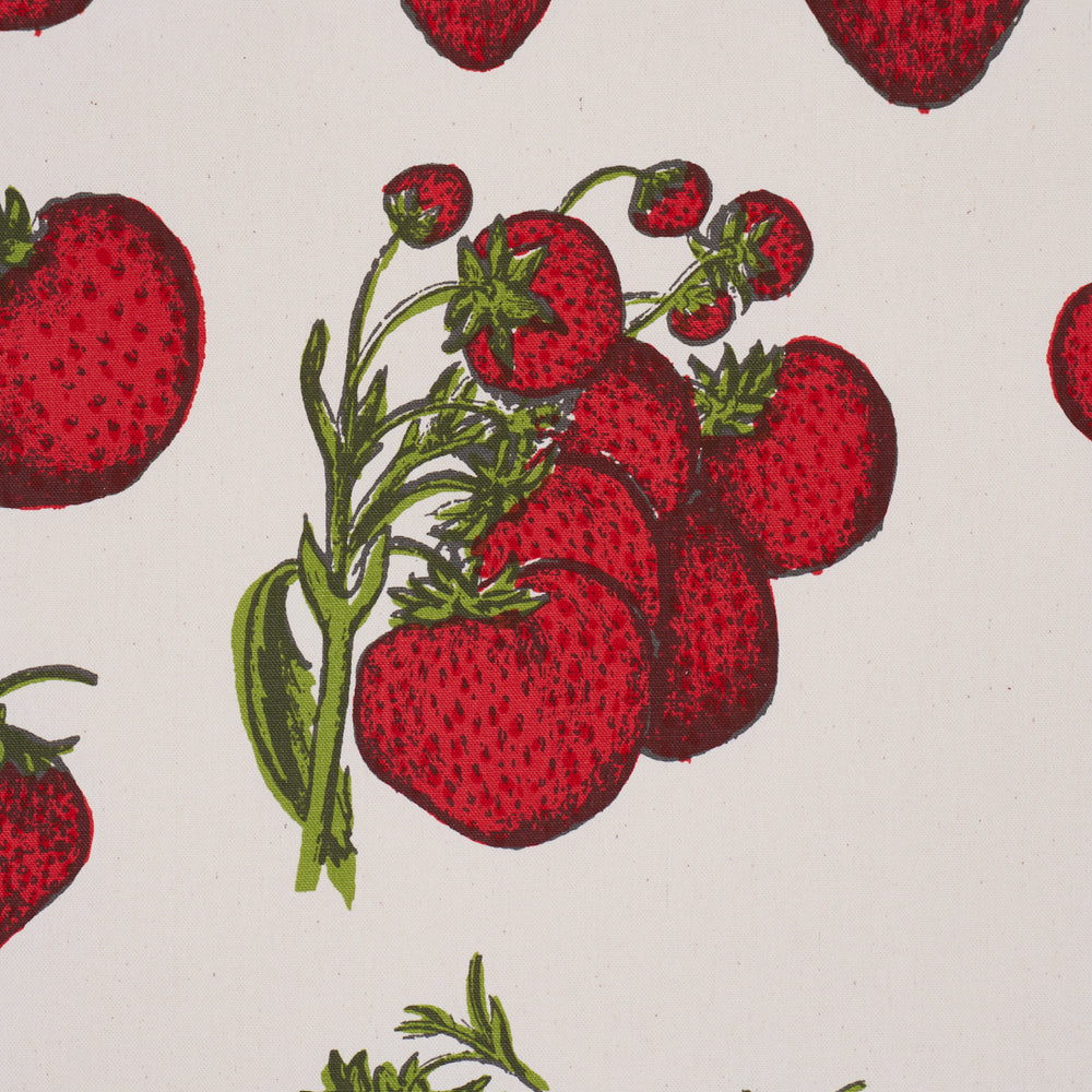 STRAWBERRY FIELDS | Red
